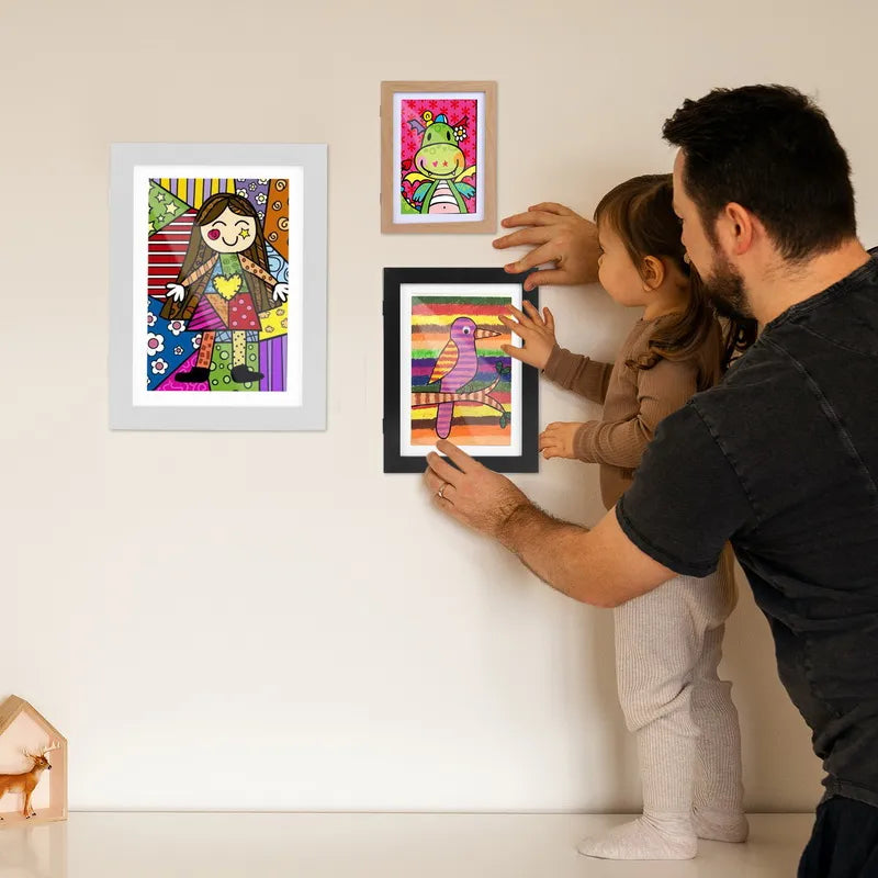 Bilderrahmen für 150 Kinderbilder